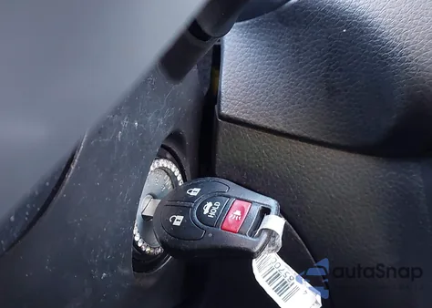 2017 Nissan Sentra S z USA, uszkodzony, nr VIN 3N1AB7AP3HY299443